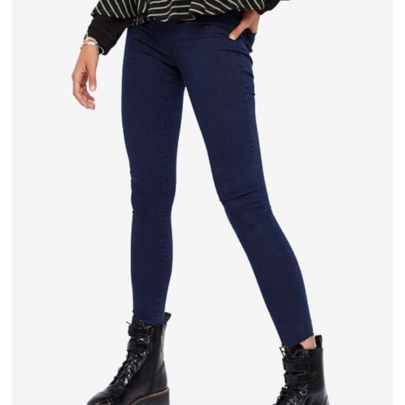 Free People Easy Goes It Dark Wash Jeggings - Picture 5 of 8